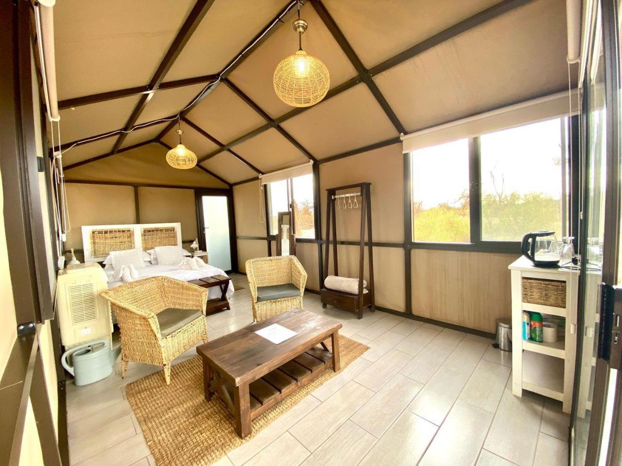 Brandberg White Lady Lodge Uis Экстерьер фото